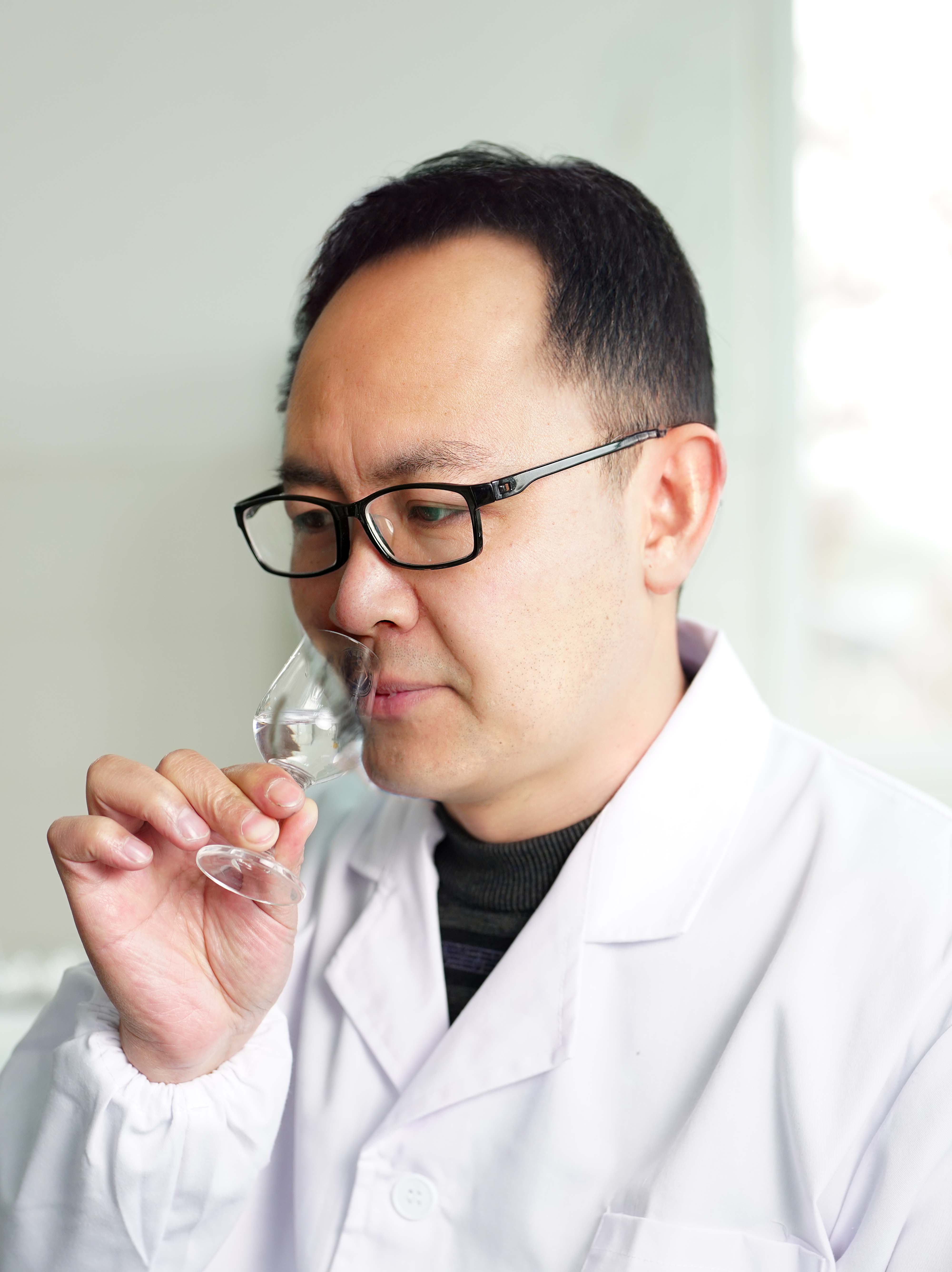 中文字幕乱码亚洲无线三区