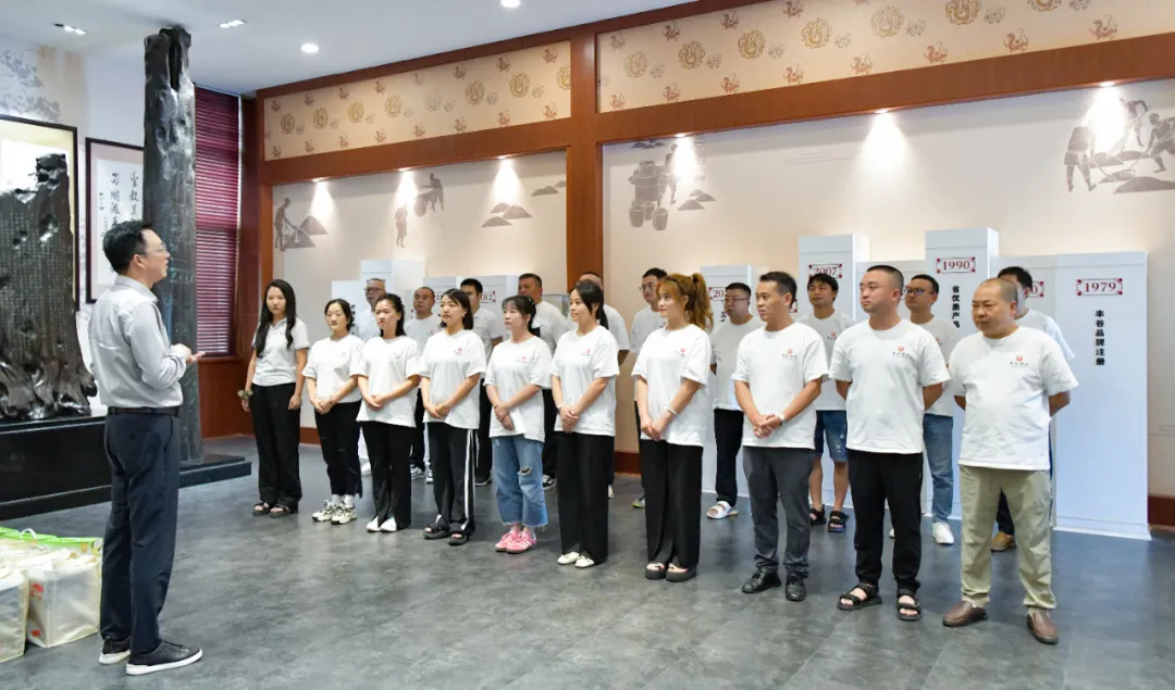 中文字幕乱码亚洲无线三区