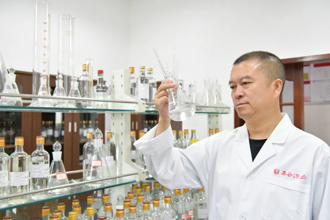 中文字幕乱码亚洲无线三区